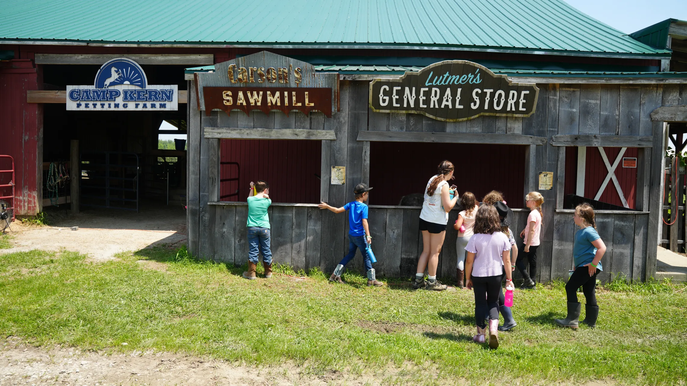 Kids at the Camp Kern Petting Zoo